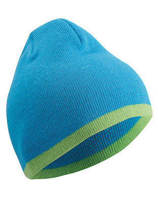 Beanie with Contrasting Border